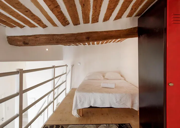 Apartman Incredible Loft In Vieil With Ac